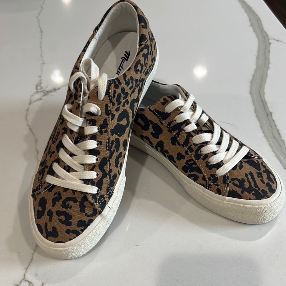 Madewell Lace up sneakers